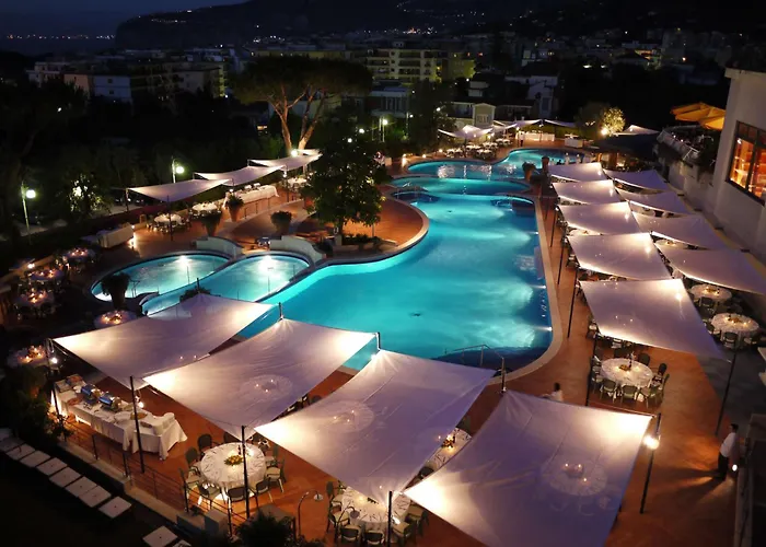 Hilton Palace 4*