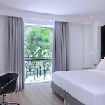 Hilton Palace Отель Сорренто