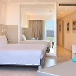 Hilton Palace Отель
