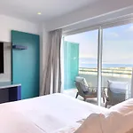 Hilton Palace Отель Сорренто