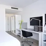 Hilton Palace Отель