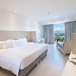 Hilton Palace Отель Сорренто