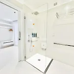 Hilton Palace 4*