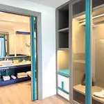 Hilton Palace Отель Сорренто