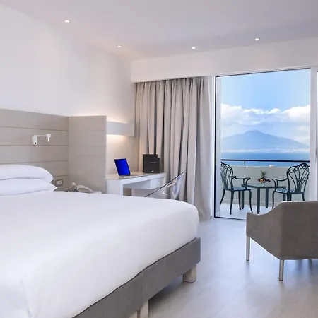 Hotell Hilton Palace 4*