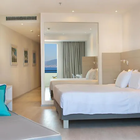 Hilton Palace Hotell 4*
