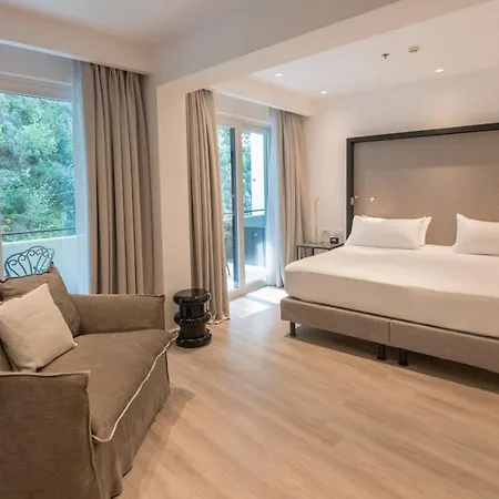 Hotell Hilton Palace 4*