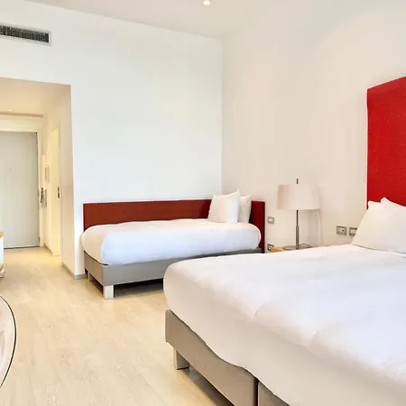 Hilton Palace Szálloda