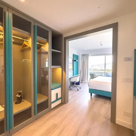 Otel Hilton Palace 4*