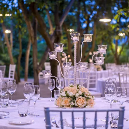 Ξενοδοχείο Hilton Palace 4*