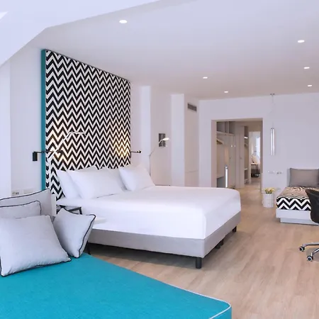 Ξενοδοχείο Hilton Palace 4*