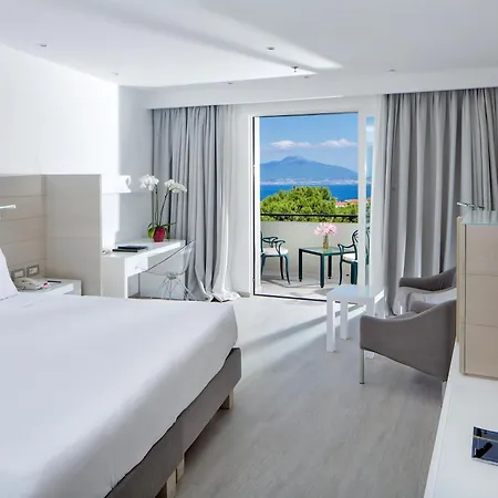 Hilton Palace Ξενοδοχείο 4*