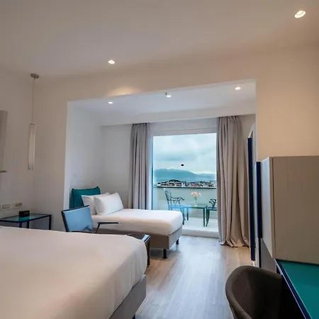 Ξενοδοχείο Hilton Palace 4*