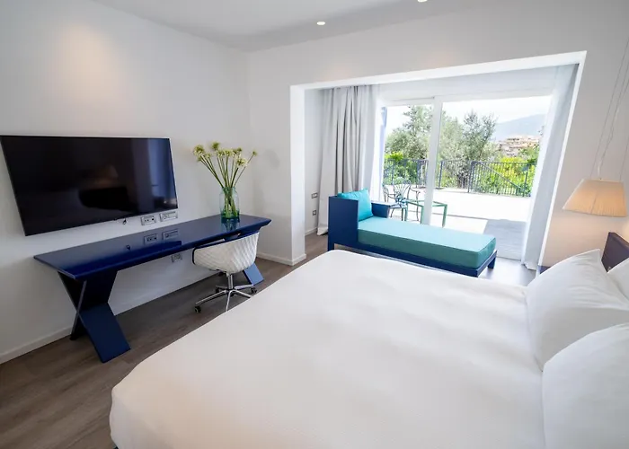 Hotel Hilton Palace 4*