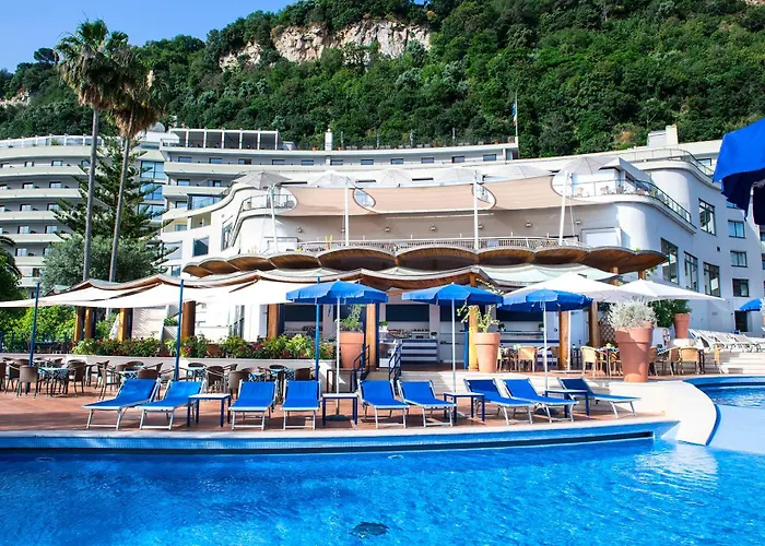 فندق هيلتون بالاس