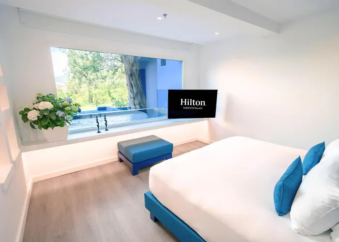 Hilton Palace 4*
